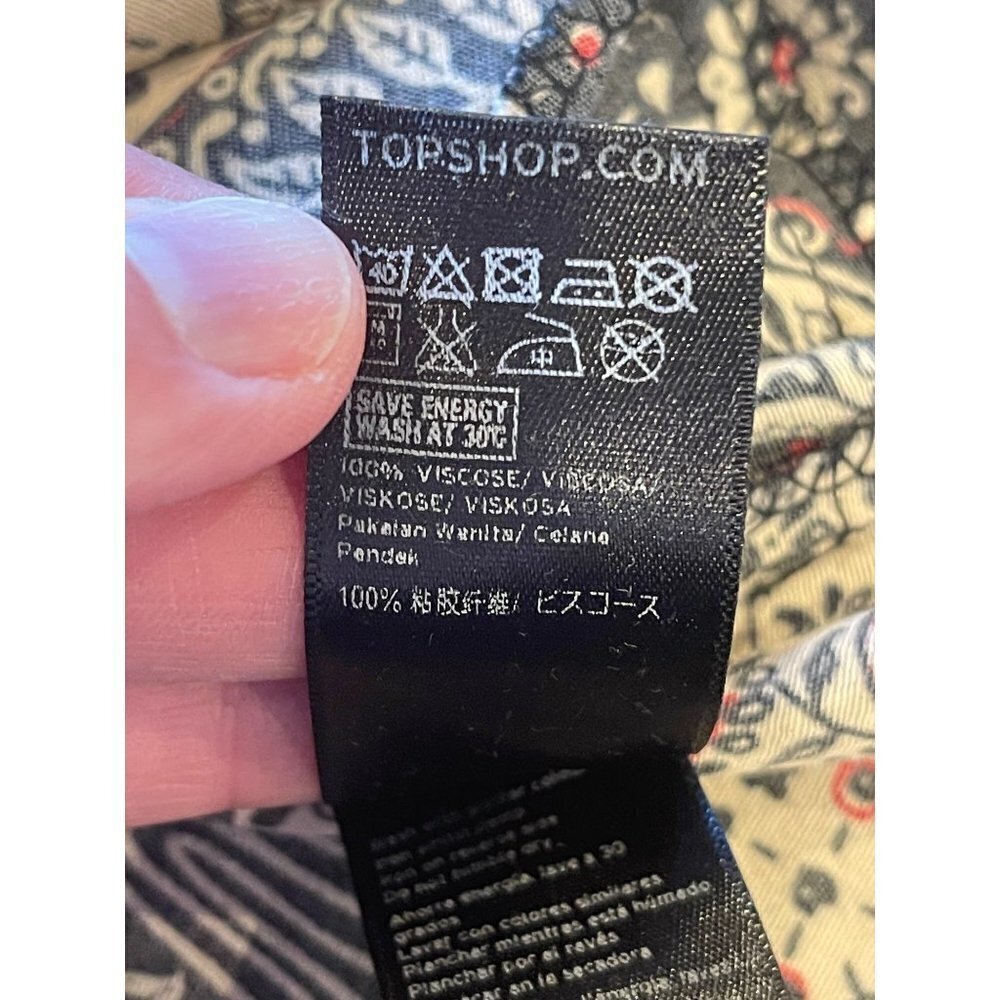 Topshop‎ Black And White Mixed Media Patchwork Printed Boho Shorts Size 0 - Picture 6 of 8